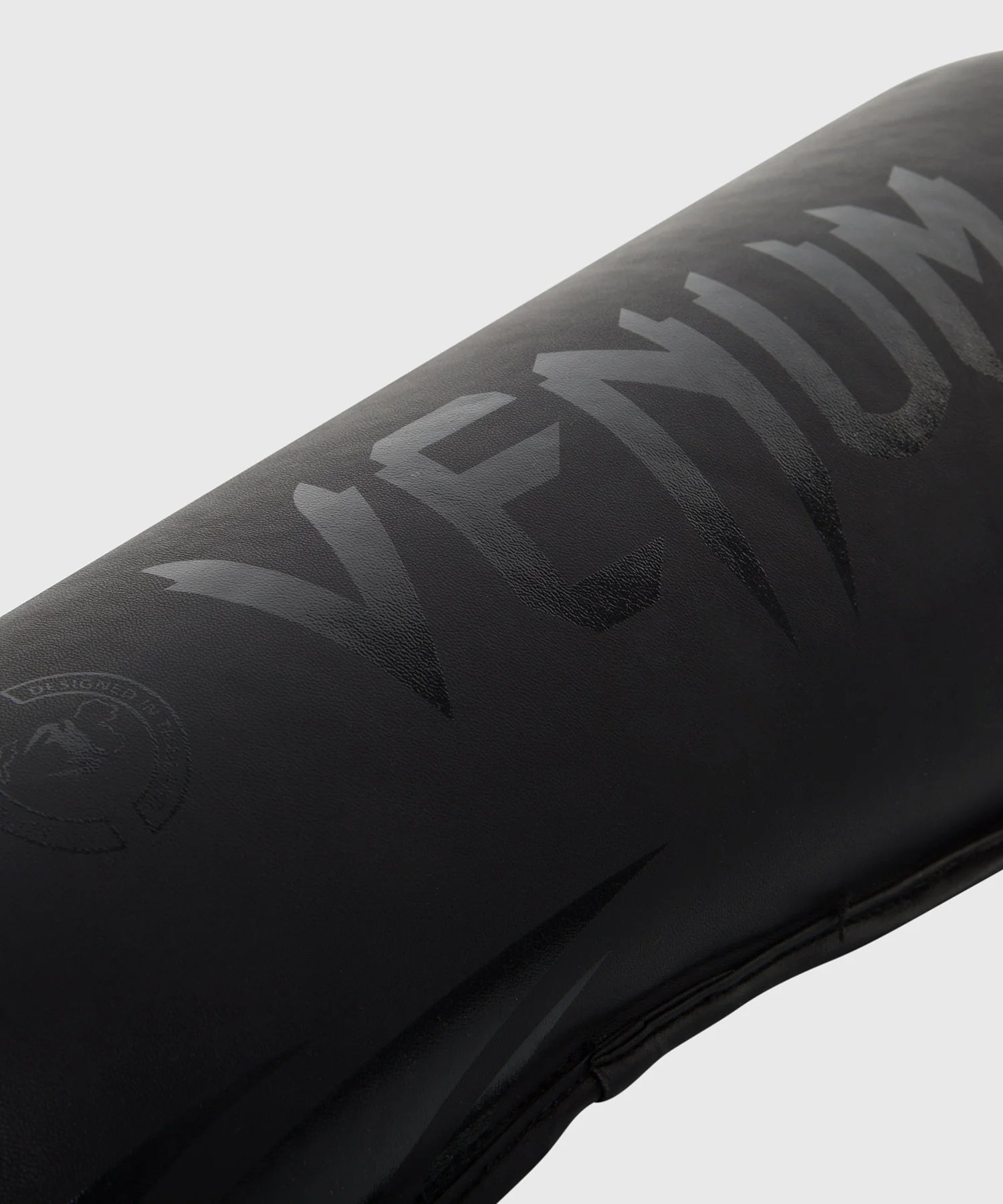 Venoxis Challenger Standup Shin Guards