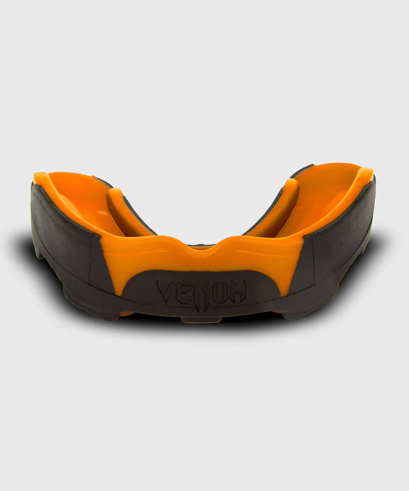 Black/Neo Orange