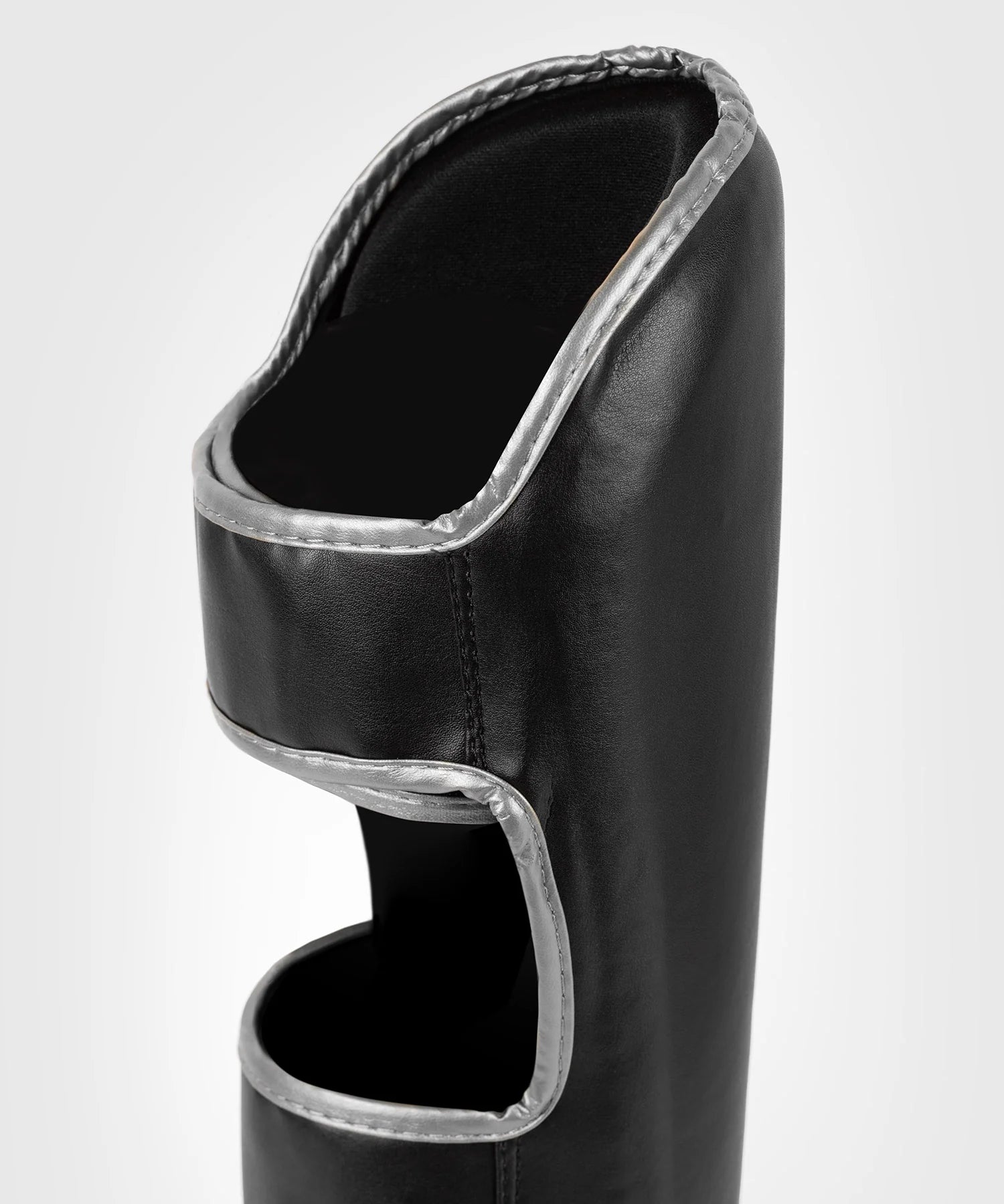 Venoxis Challenger Standup Shin Guards