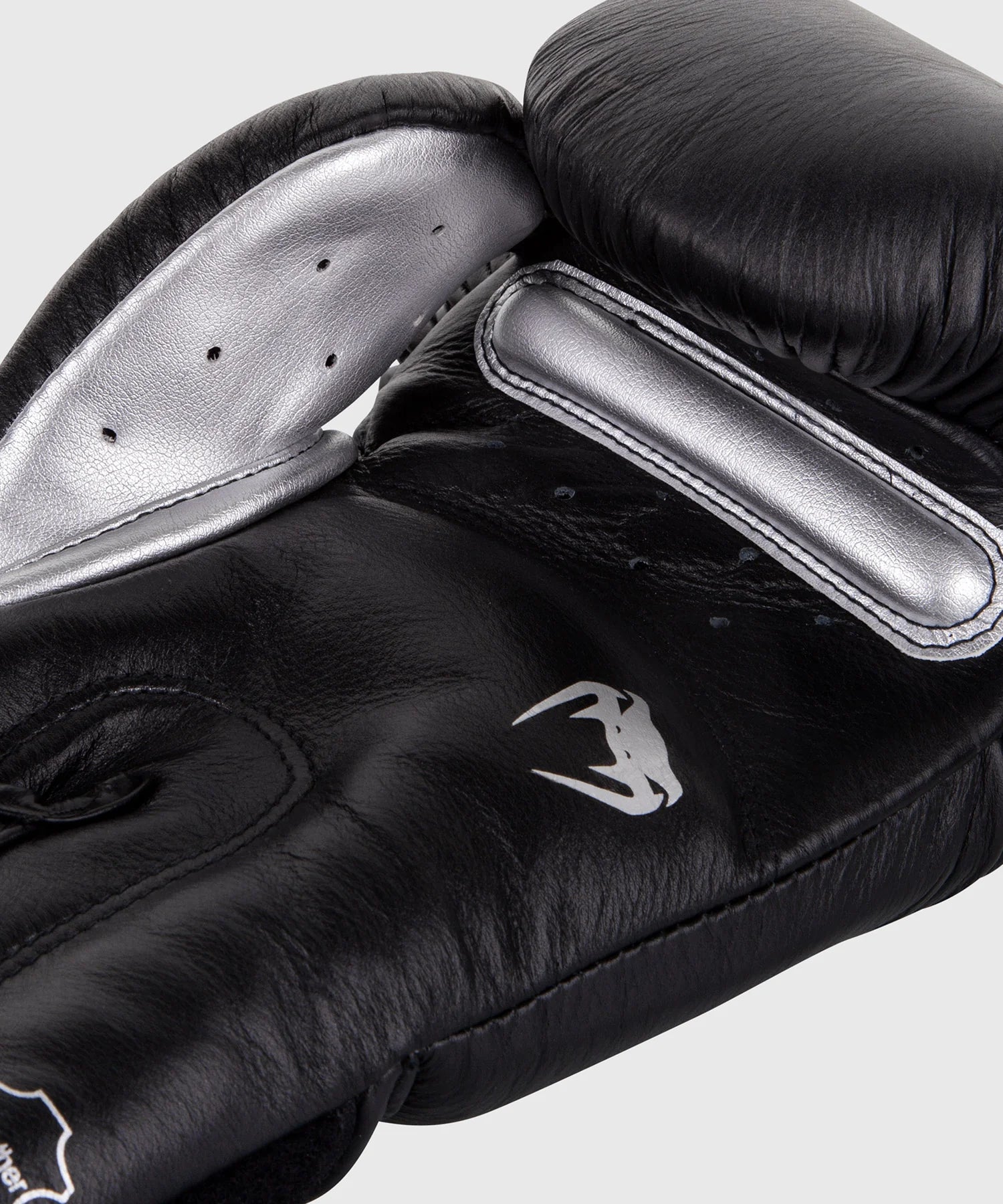 Venoxis Giant 3.0 Boxing Gloves - Nappa Leather