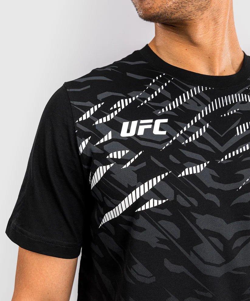 UFC Fusion by Venoxis Men’s Replica Short Sleeve T-Shirt